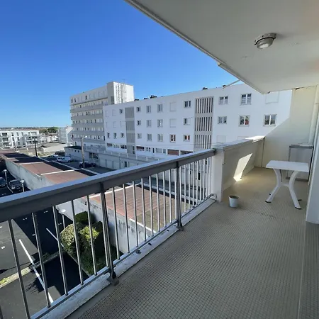 شقة T2 Lumineux 51m², Centre-ville, Pres Des Plages, Parking, Terrasse - Fr-1-71-105 رويا